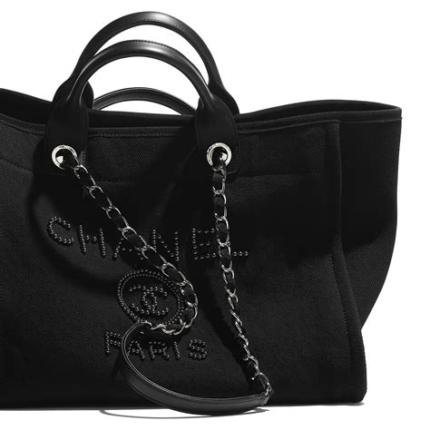 borsa shopping chanel nera|moda Chanel borse.